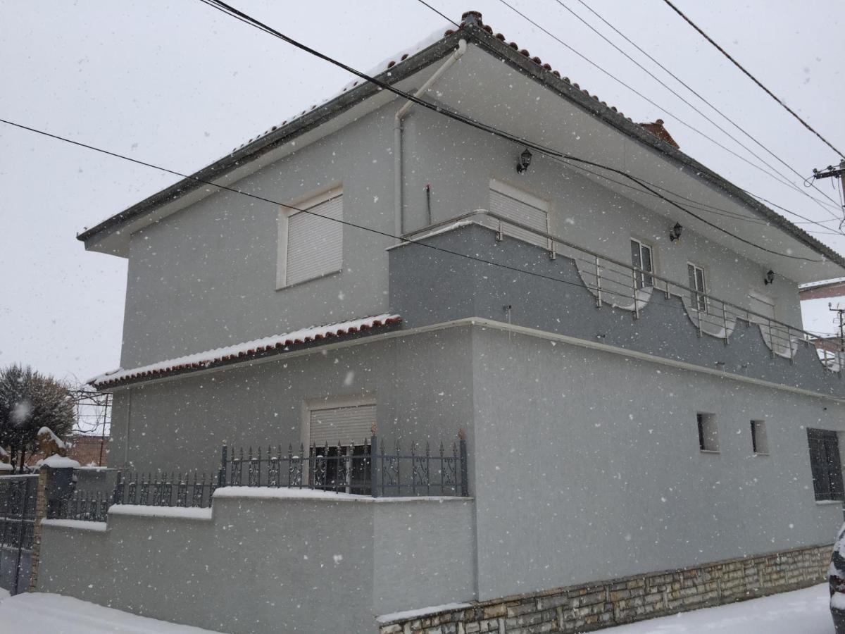 Vila Ridvani Korça Kültér fotó